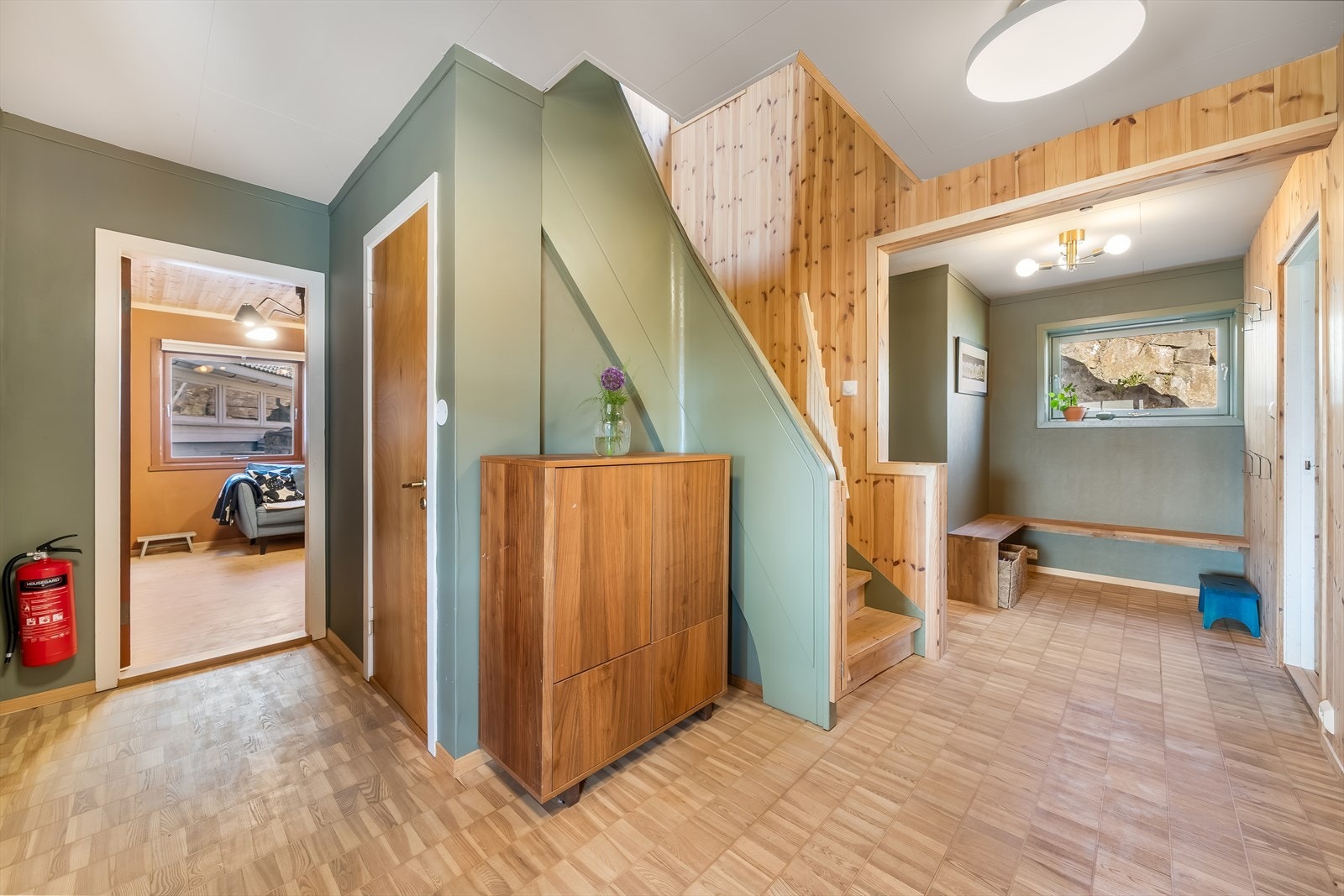 Gang i hovedetasjen. Galleribilde