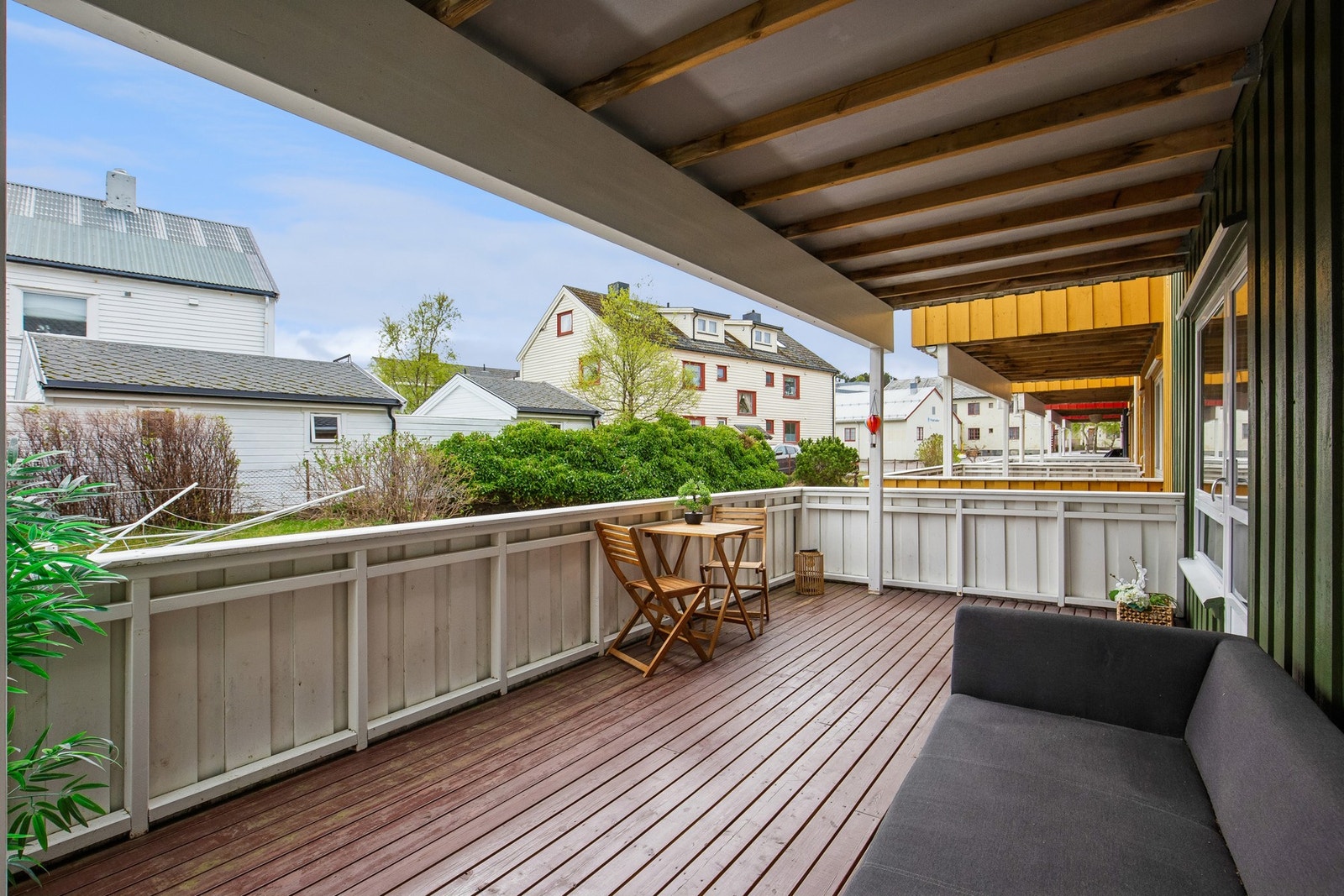 Utvidet terrasse med overbygd tak Galleribilde