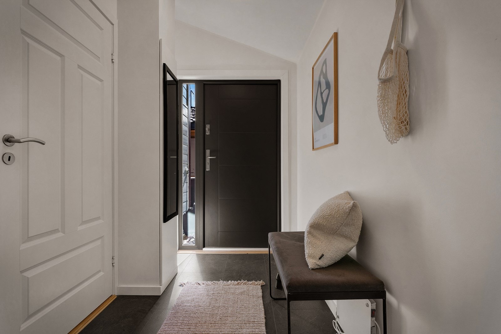 - Ny, lekker entrédør fra 2018/2019 - Galleribilde