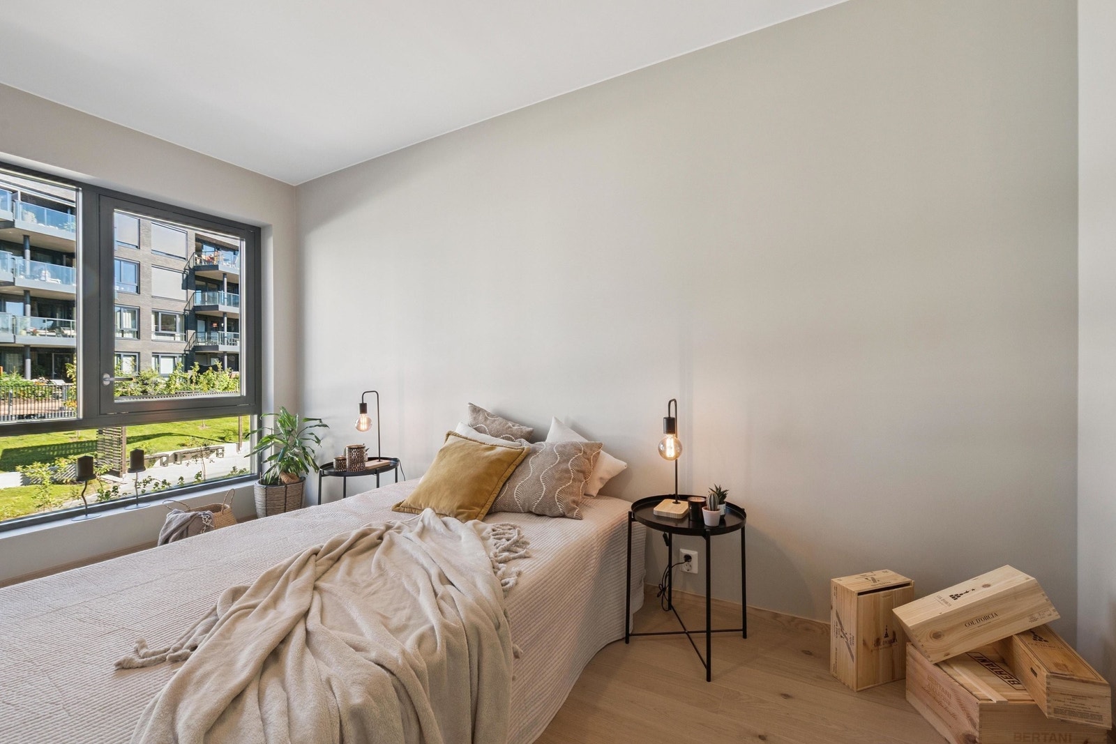 God plass til dobbeltseng og annen innredning Galleribilde