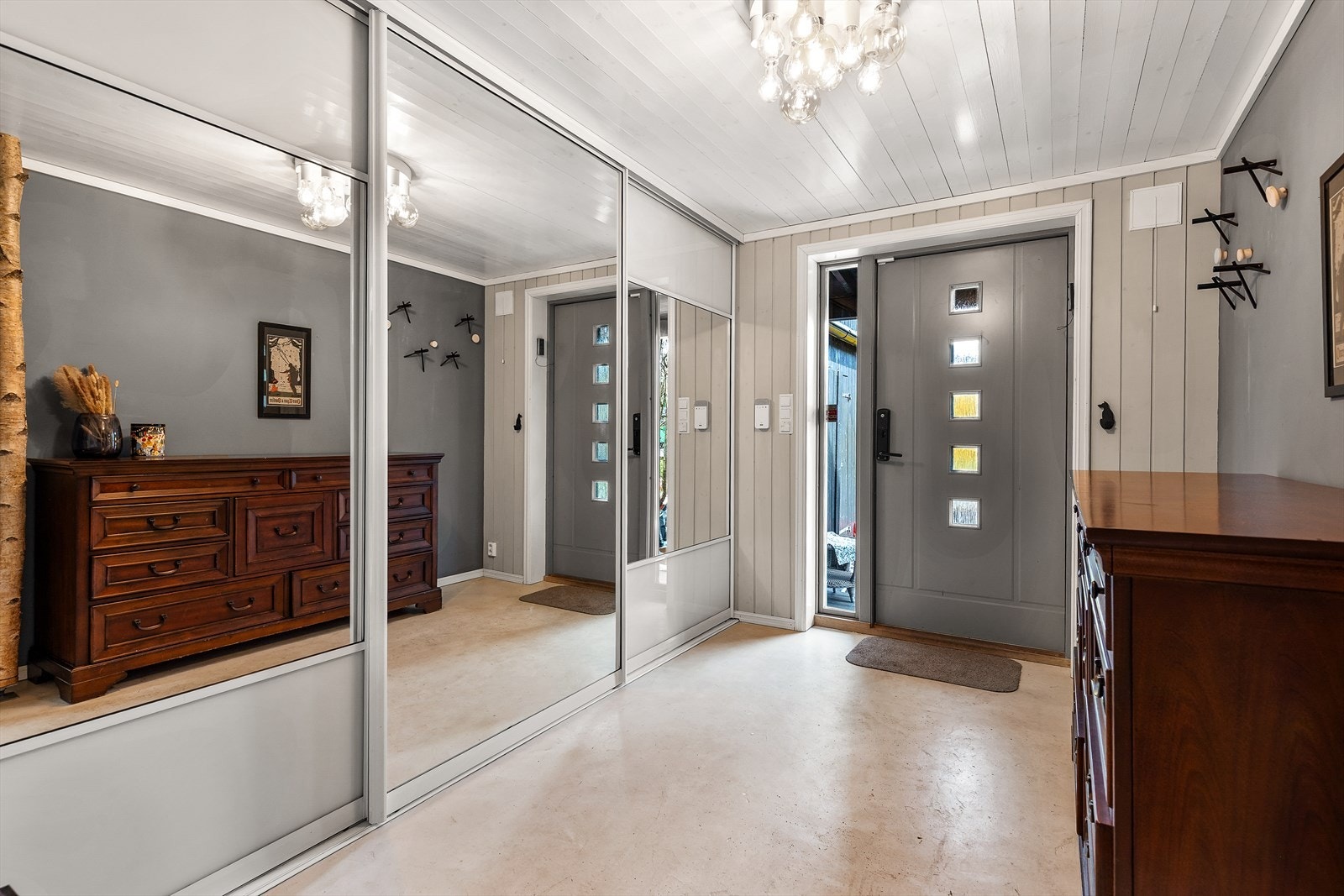 God oppbevaringsplass. Galleribilde