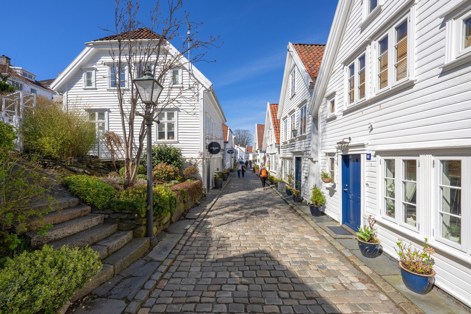 Dette er en sjelden mulighet til å sikre seg en unik del av Stavanger med et naboskap og sosialt liv helt utenom det vanlige. Galleribilde