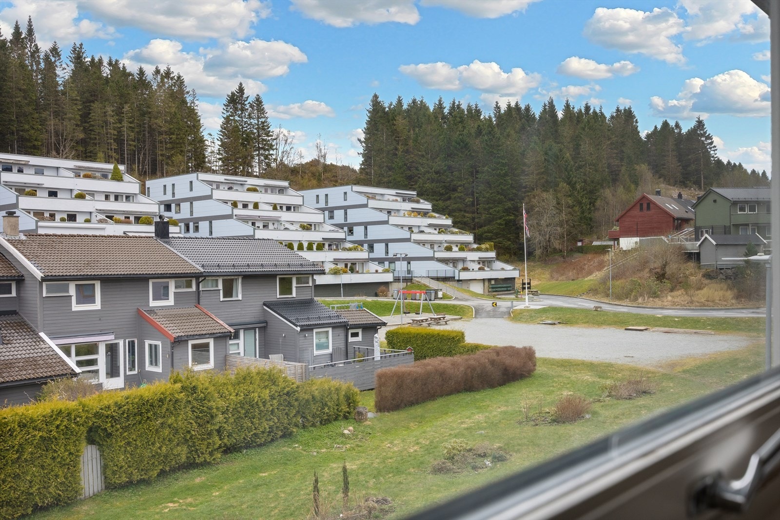 Flott utsikt mot nabolaget Galleribilde