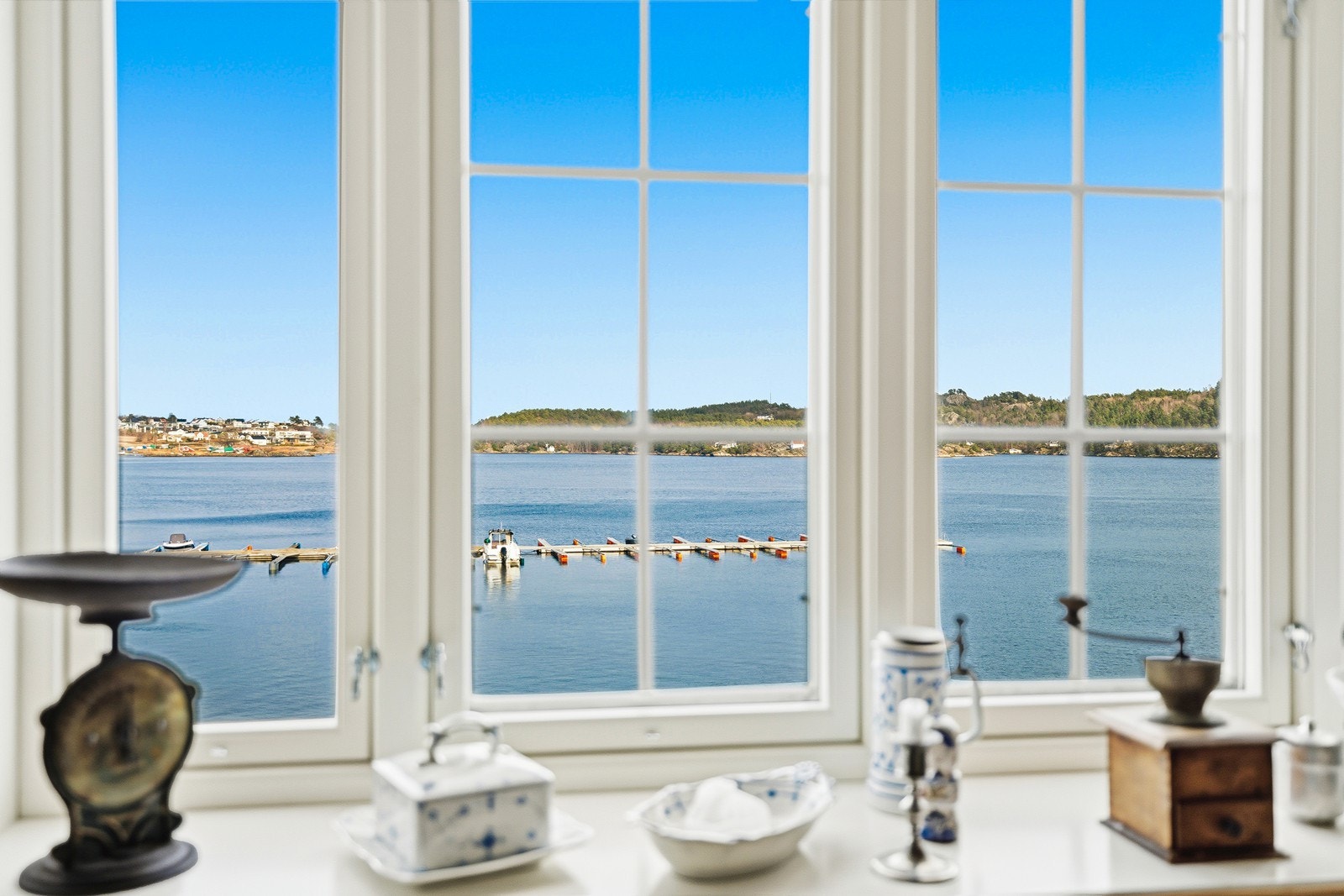 Her får du en attraktiv og idyllisk beliggenhet i Lillesand sentrum/Fagertun Galleribilde