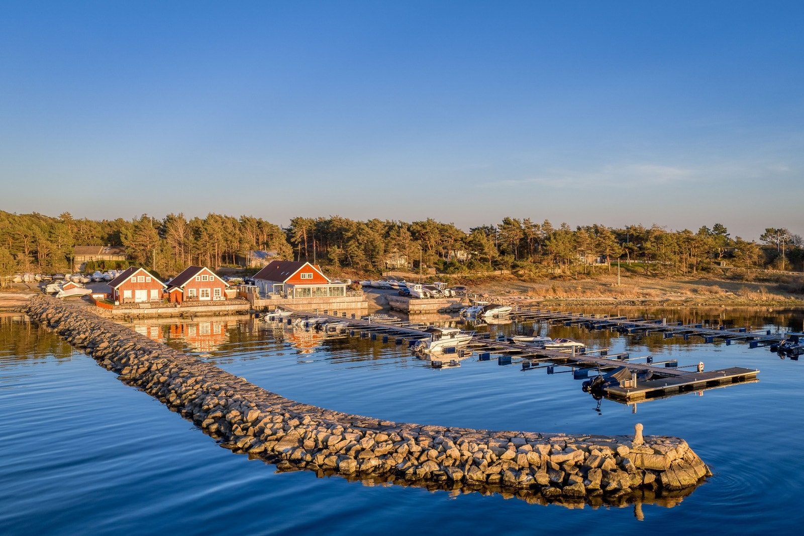 Småbathavnen ved Brattestø. Galleribilde