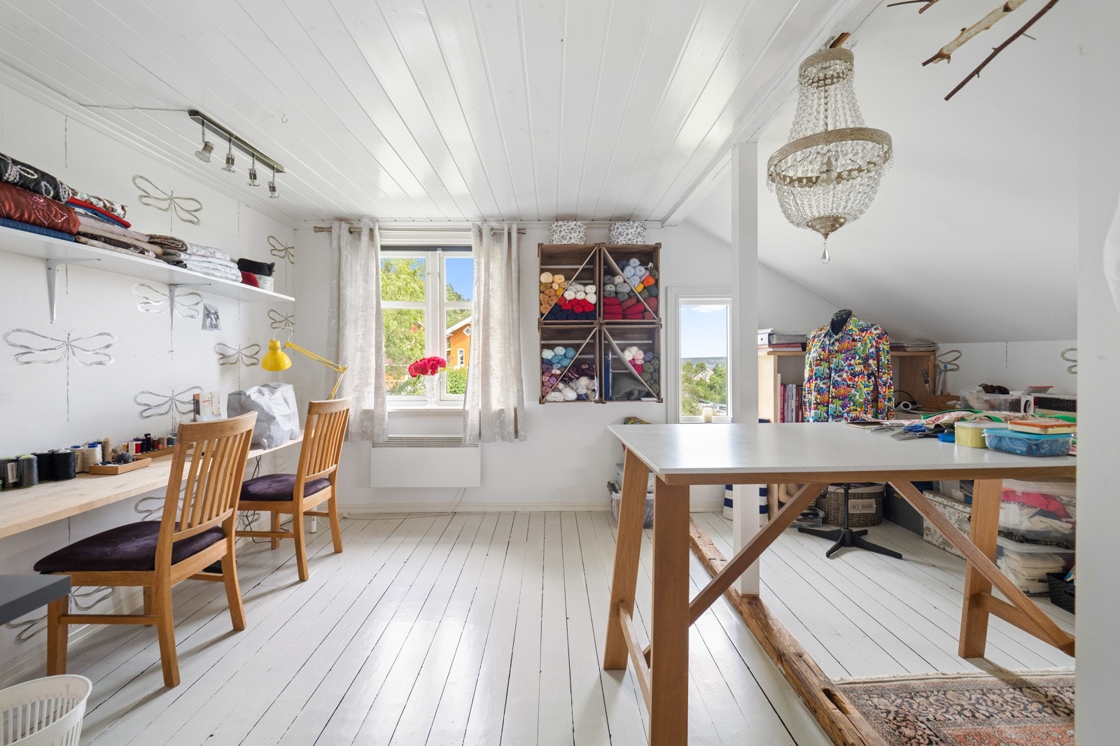 Soverom som benyttes som hobbyrom Galleribilde