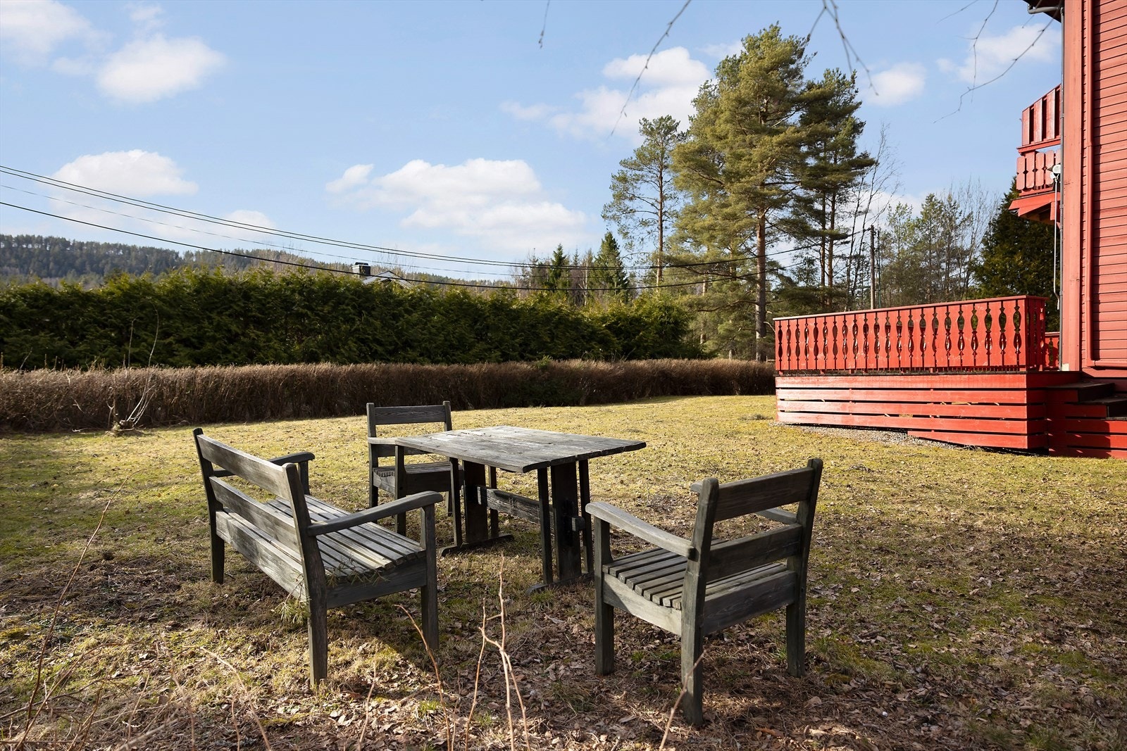 Tomt med gode lys- og solforhold. Galleribilde