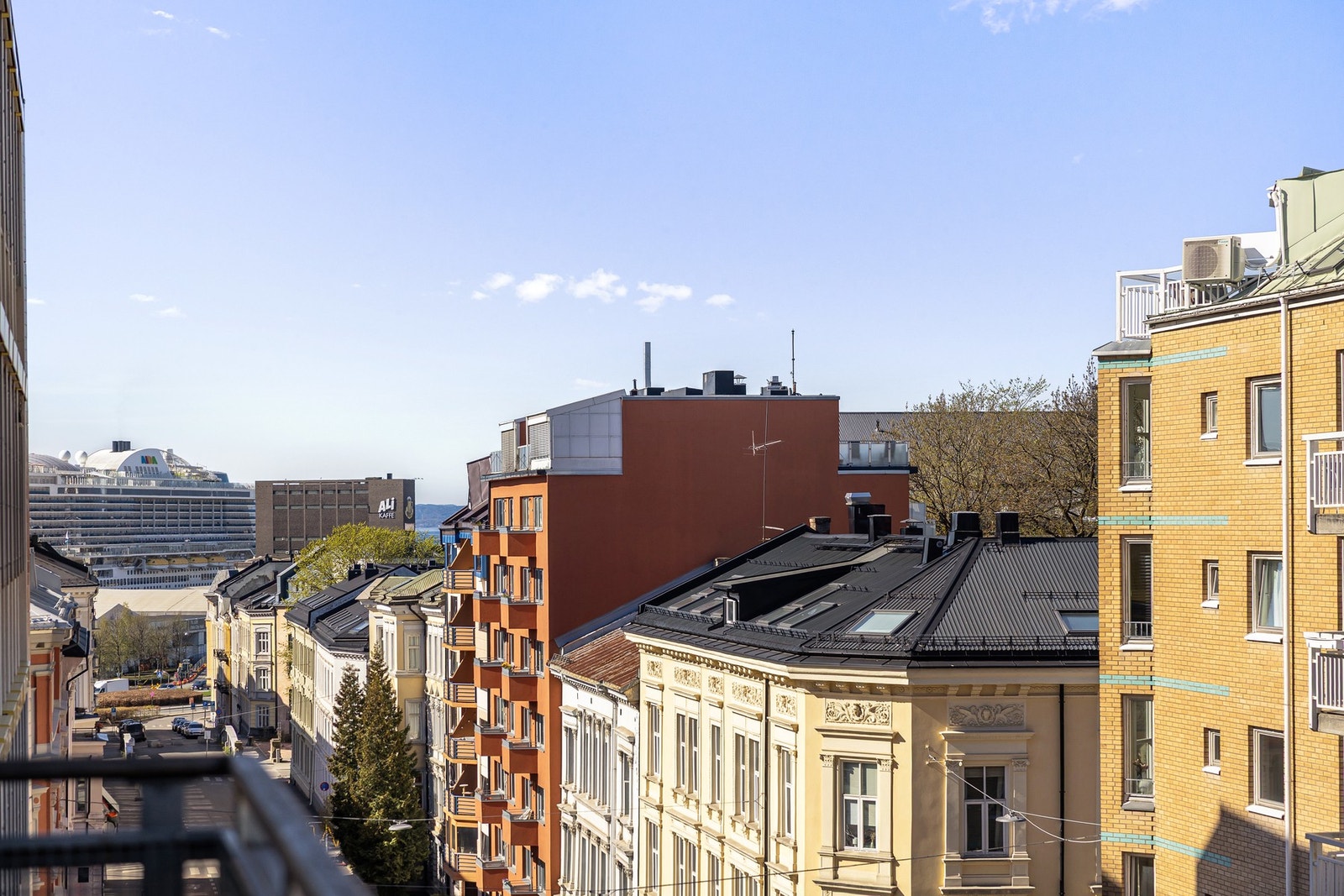 Utsyn fra den franske balkongen. Galleribilde