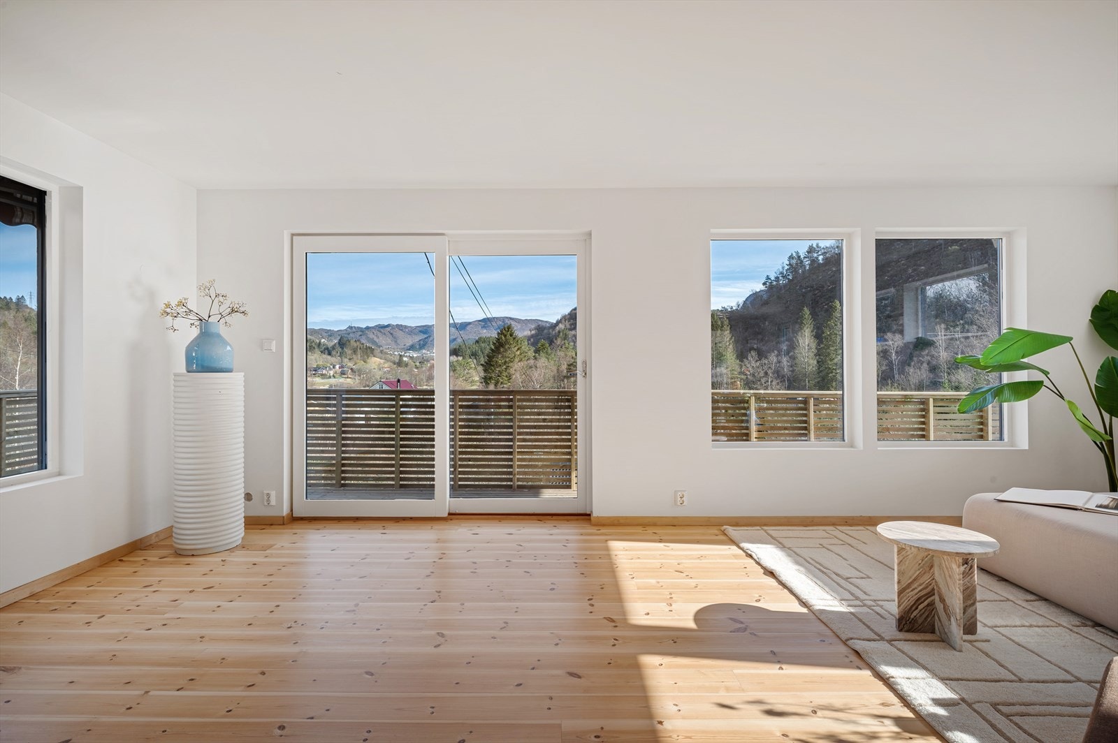 Her får du naturen rett inn i stuen! Galleribilde
