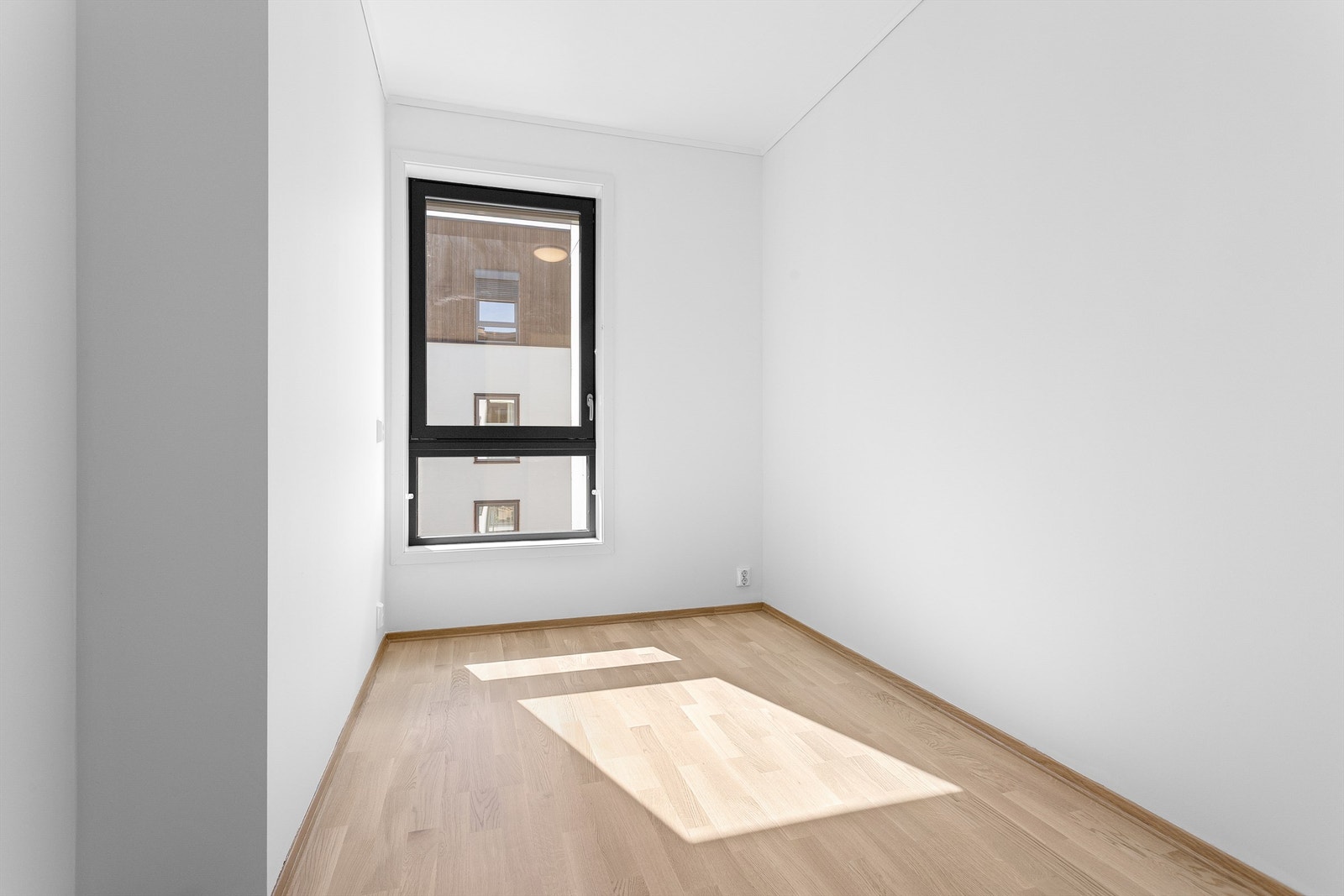 Det andre soverommet egner seg godt som barnerom, gjesterom eller kontor, alt etter behov. Galleribilde