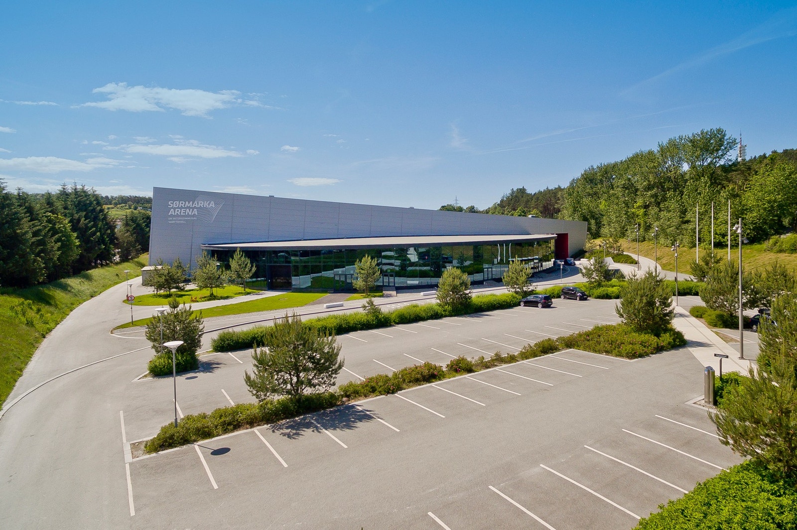 Eiendommen ligger i et etterspurt og barnevennlig boområde på Vaulen i Stavanger kommune. Galleribilde