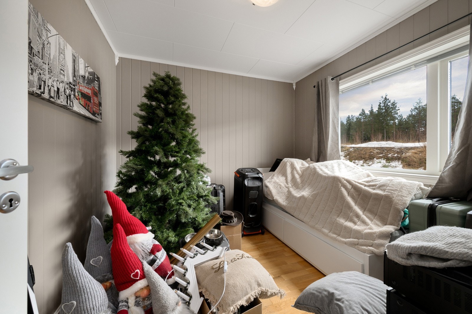 10225716_22_uten navn.jpg-medium Galleribilde