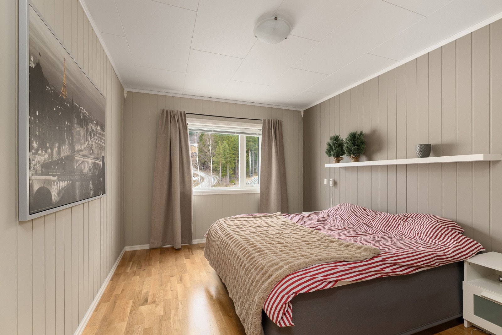 10225714_20_uten navn.jpg-medium Galleribilde