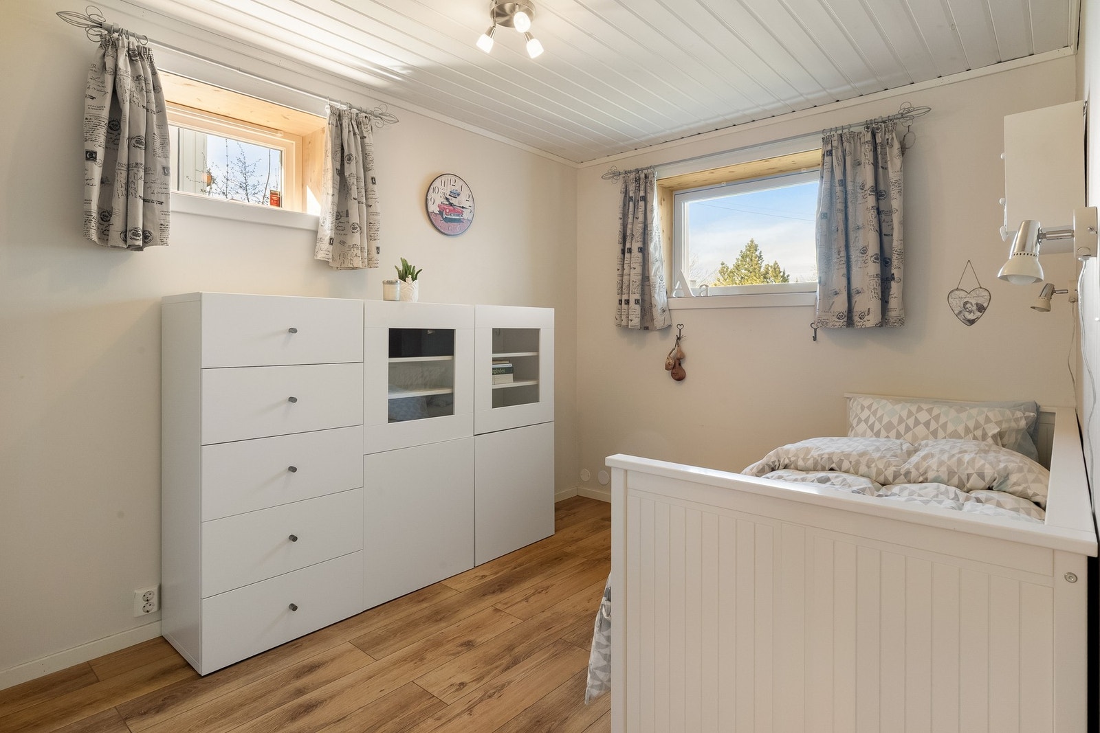 Soverom som passer perfekt til gjesterom, barnerom eller kontor. Galleribilde