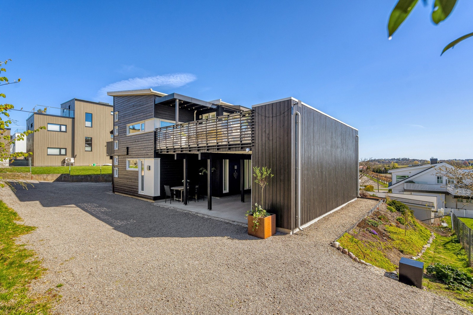 Meget hyggelig og tøff arkitektonisk bolig Galleribilde