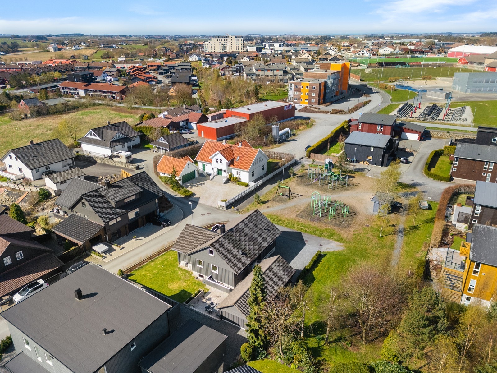 Eiendommen grenser til friområde. Galleribilde