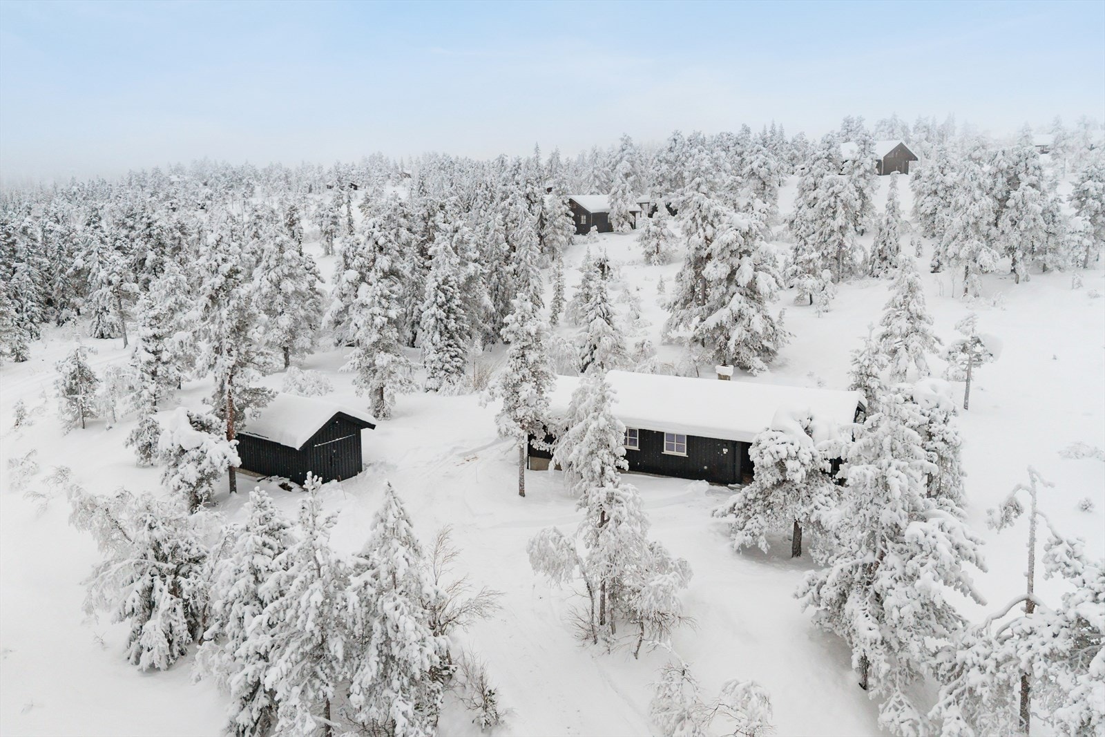 Her finner du en sjarmerende hytte som kombinerer nostalgisk sjel fra 1975 med moderne oppgraderinger fra 2013. Galleribilde