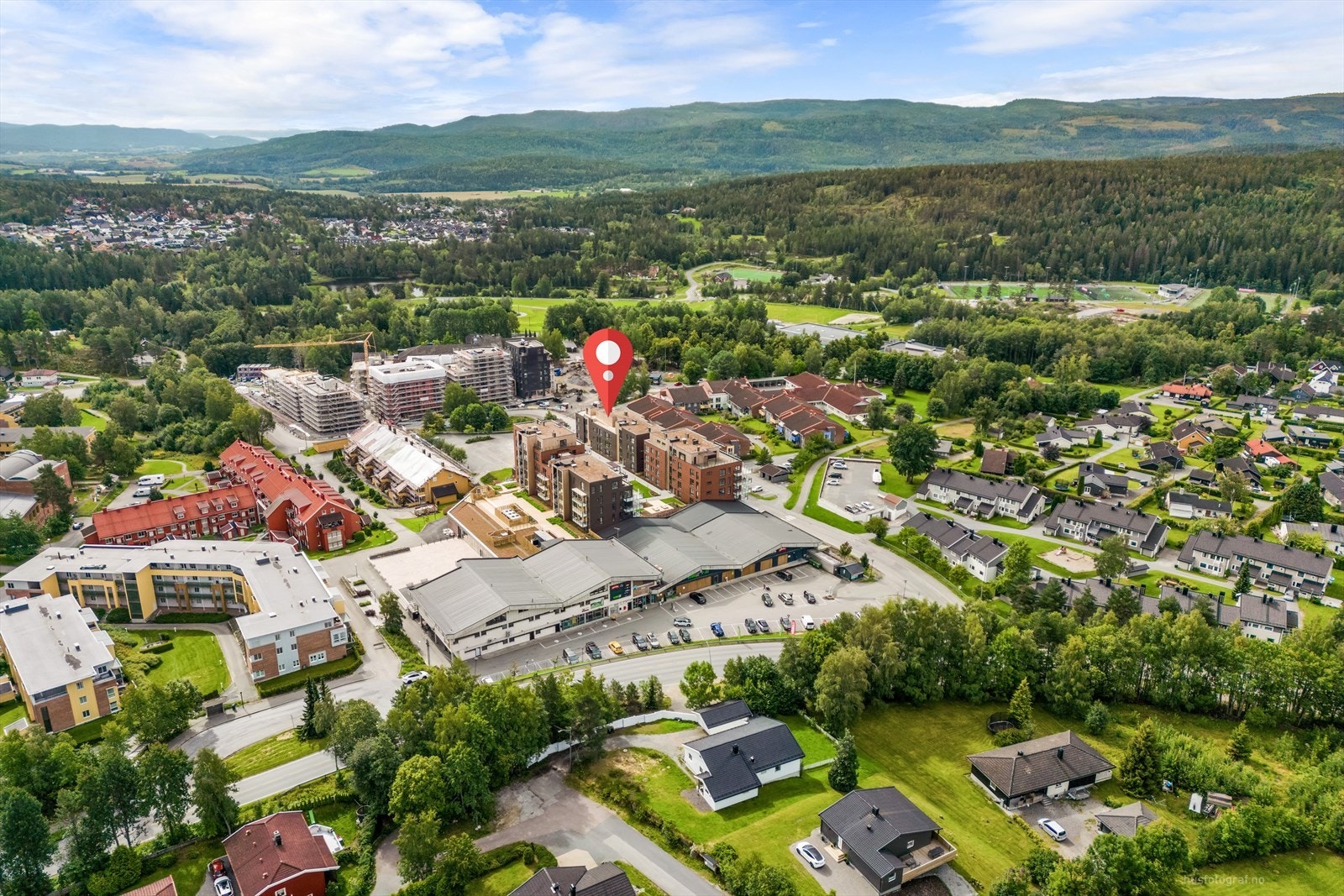 Konnerud har et godt kollektivtilbud via buss med avganger hvert ca. 10. minutt til Drammen sentrum Galleribilde
