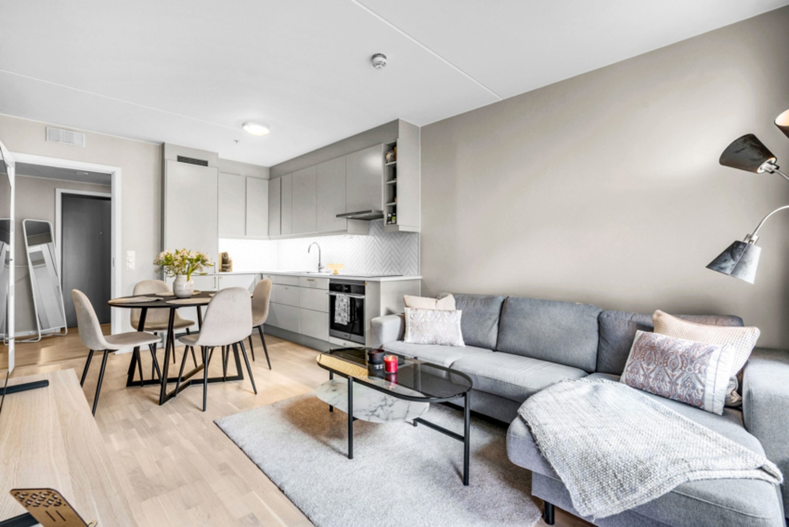 Moderne 2-roms fra 2022 i 4.etg | Balkong | Felles takterrasse | Sentralt på Lørenskog | Heis Galleribilde