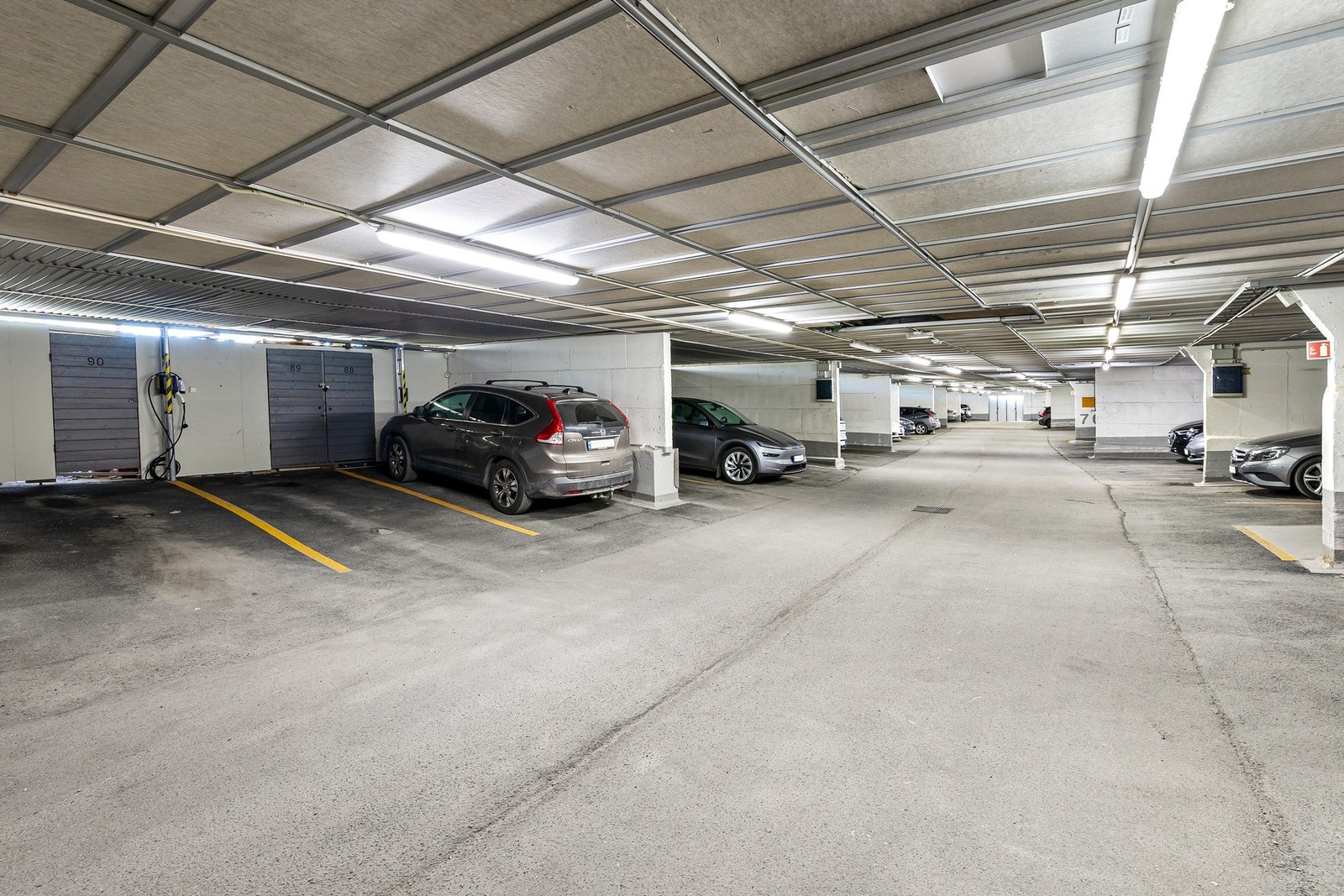 Sameiet har garasjeanlegg. Galleribilde