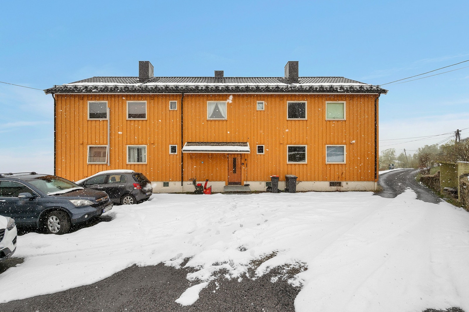 - Gode parkeringsforhold på sameiets eiendom. Galleribilde