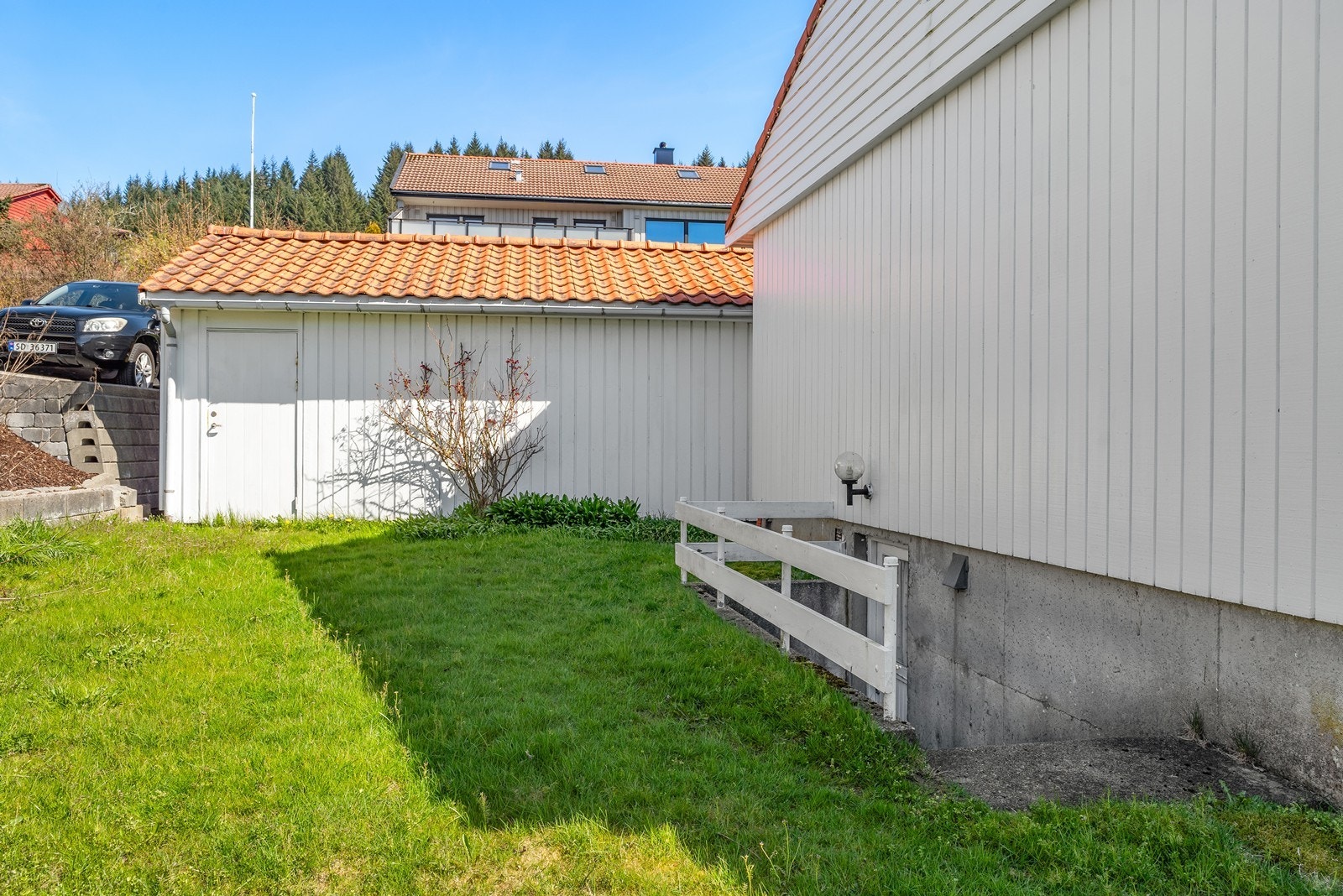 Hagen byr på masser av boltreplass til både barnas lek og ulike soner for avslapping. Galleribilde