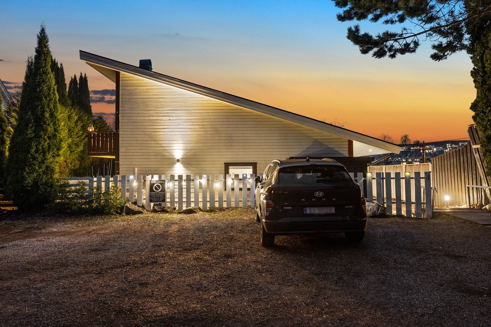 Gode parkeringsforhold på egen tomt. Galleribilde