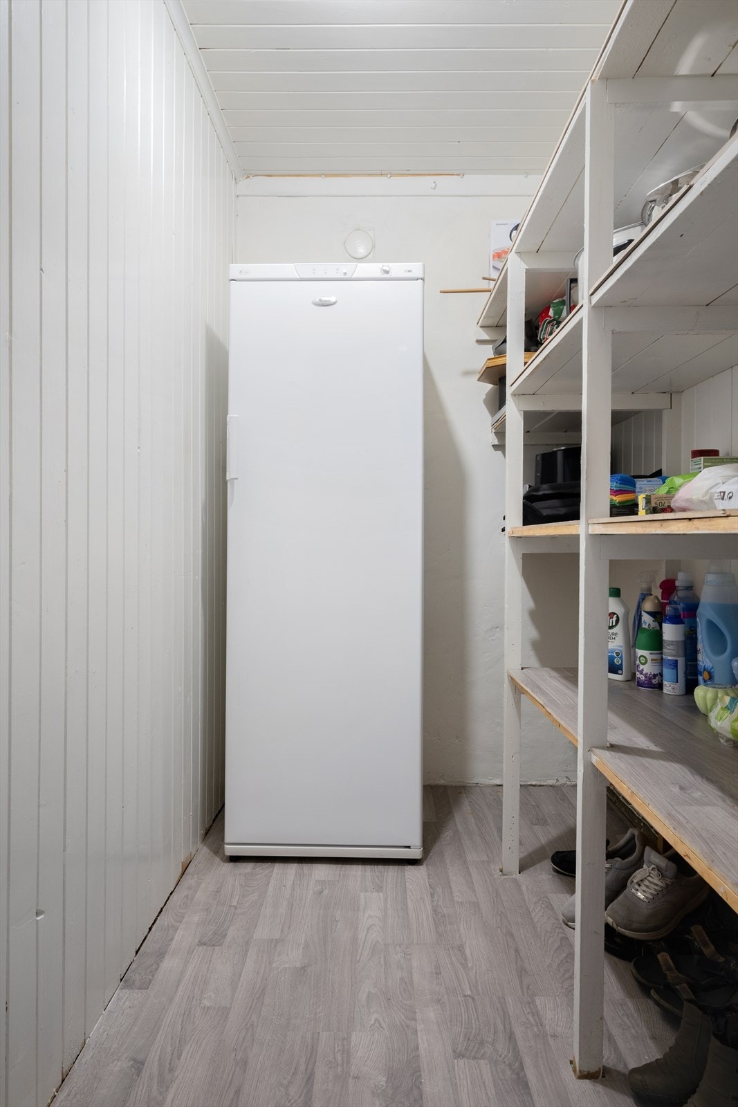 Bodene har adkomst fra gangen. Galleribilde