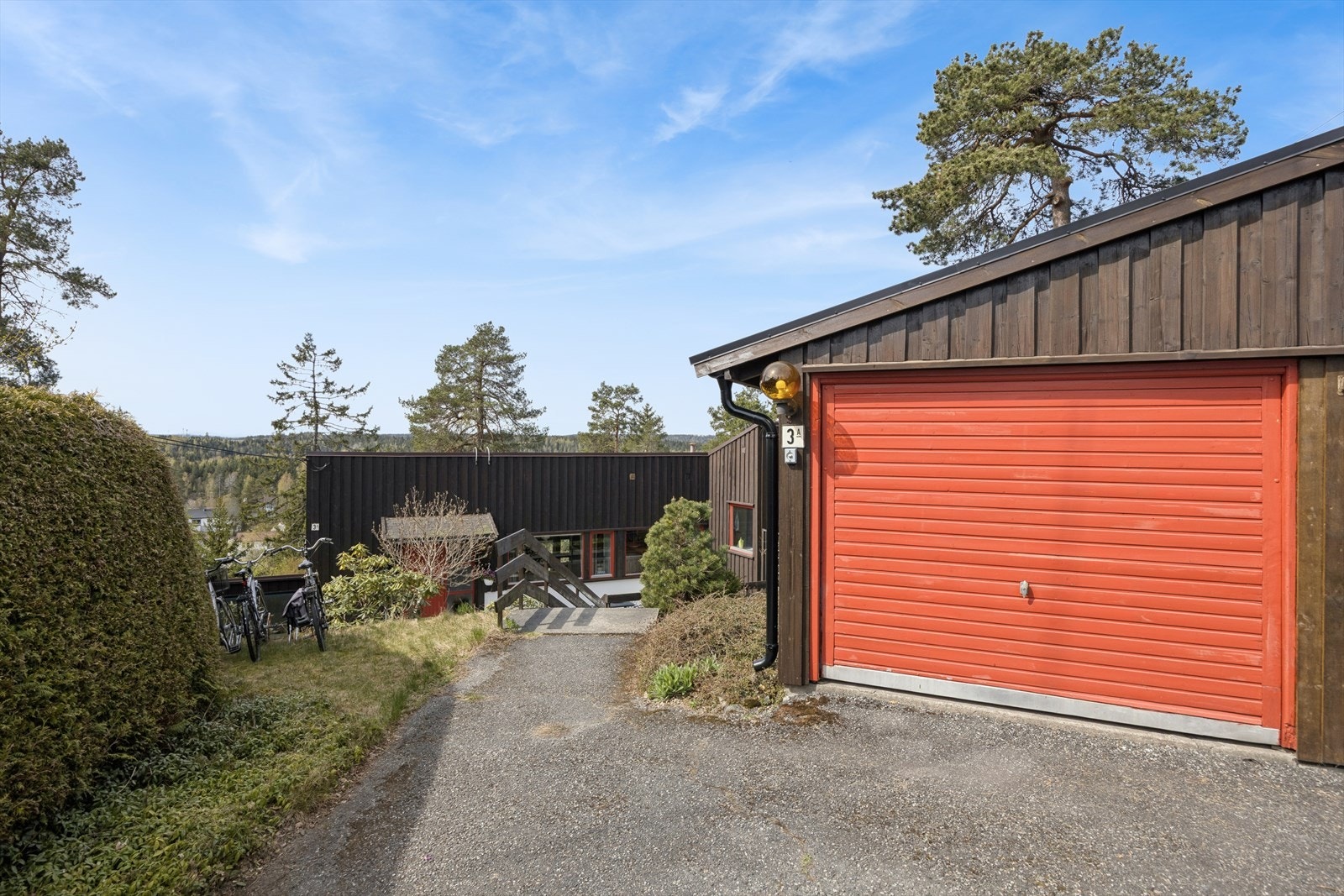 Det er parkering i garasje Galleribilde