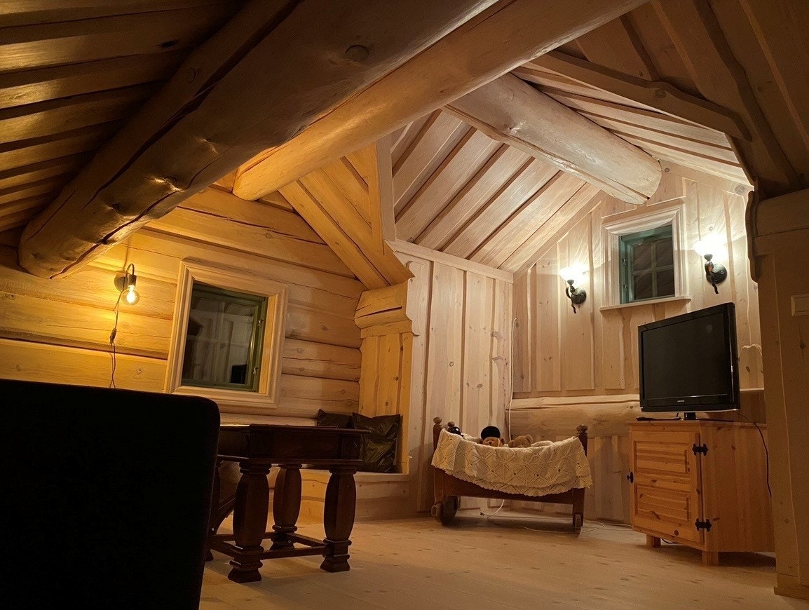 Loftstue Galleribilde