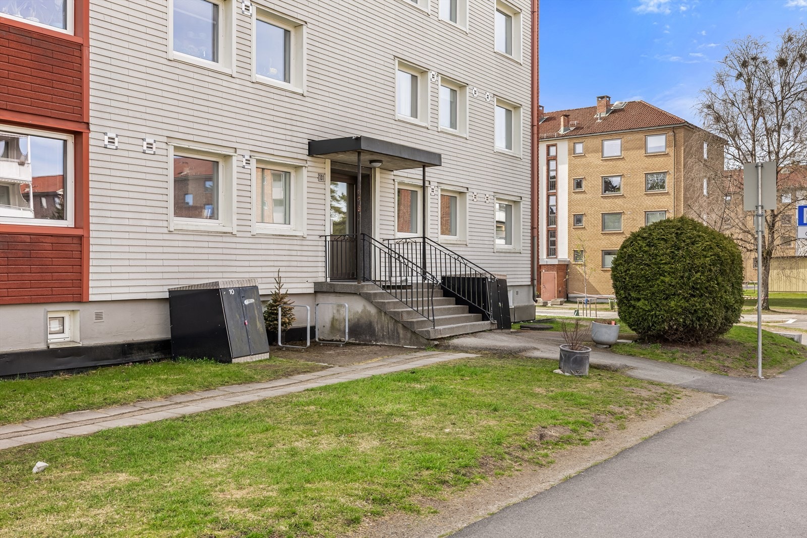 Mulighet for leie av barnevognsparkering, ta kontakt med styret for mer info. Galleribilde