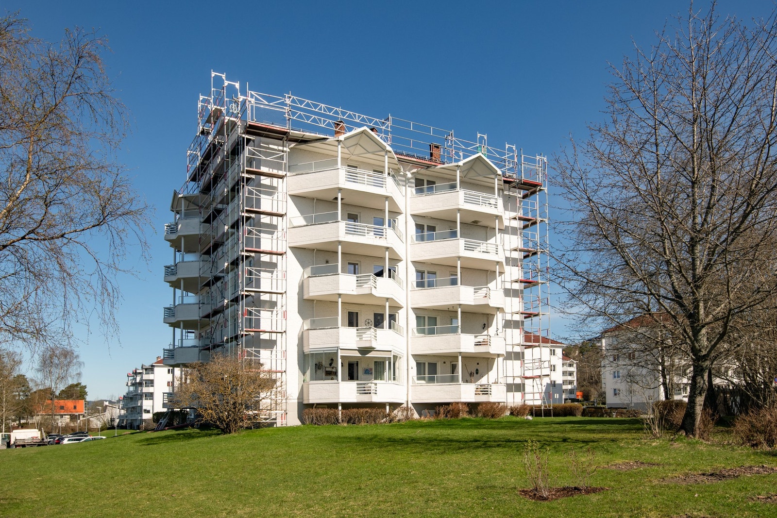 Her får du en attraktiv og sentral beliggenhet i et rolig, veletablert og barnevennlig boligområde på Oppsal. Galleribilde