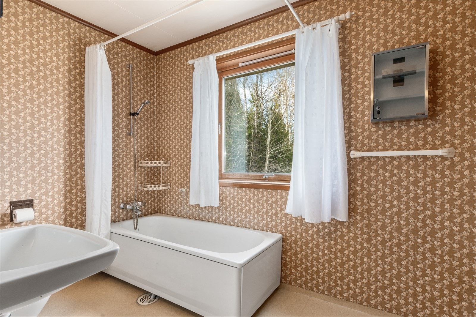 Det er fin størrelse på badet ! Galleribilde