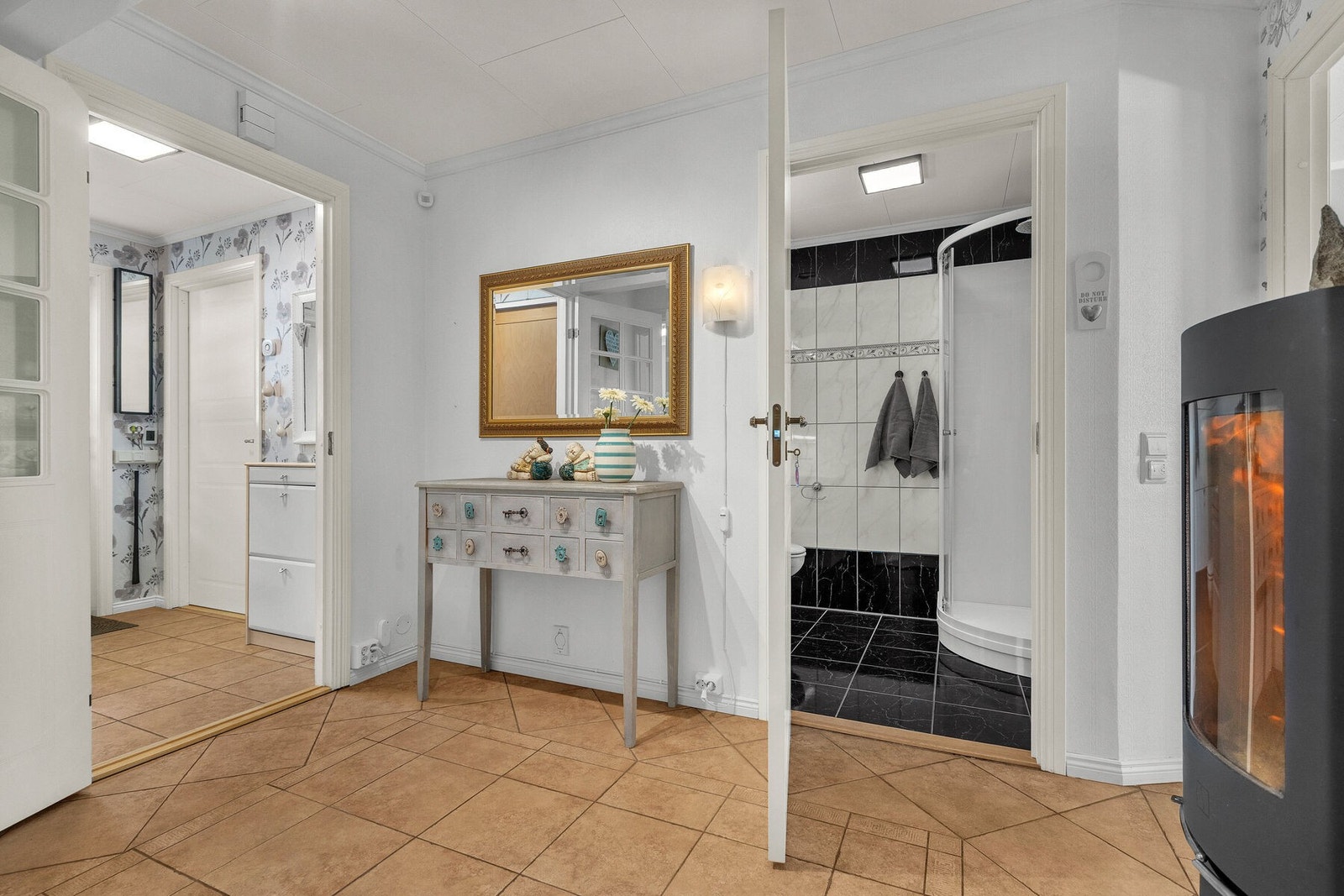 1etg - Hall Galleribilde