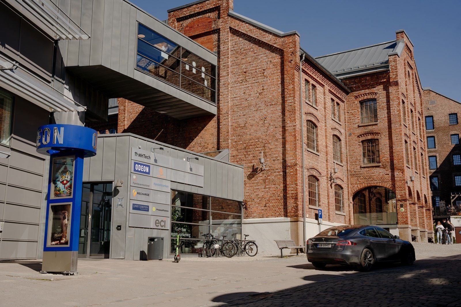 Møllebyen kino er bare en liten spasertur unna. Galleribilde