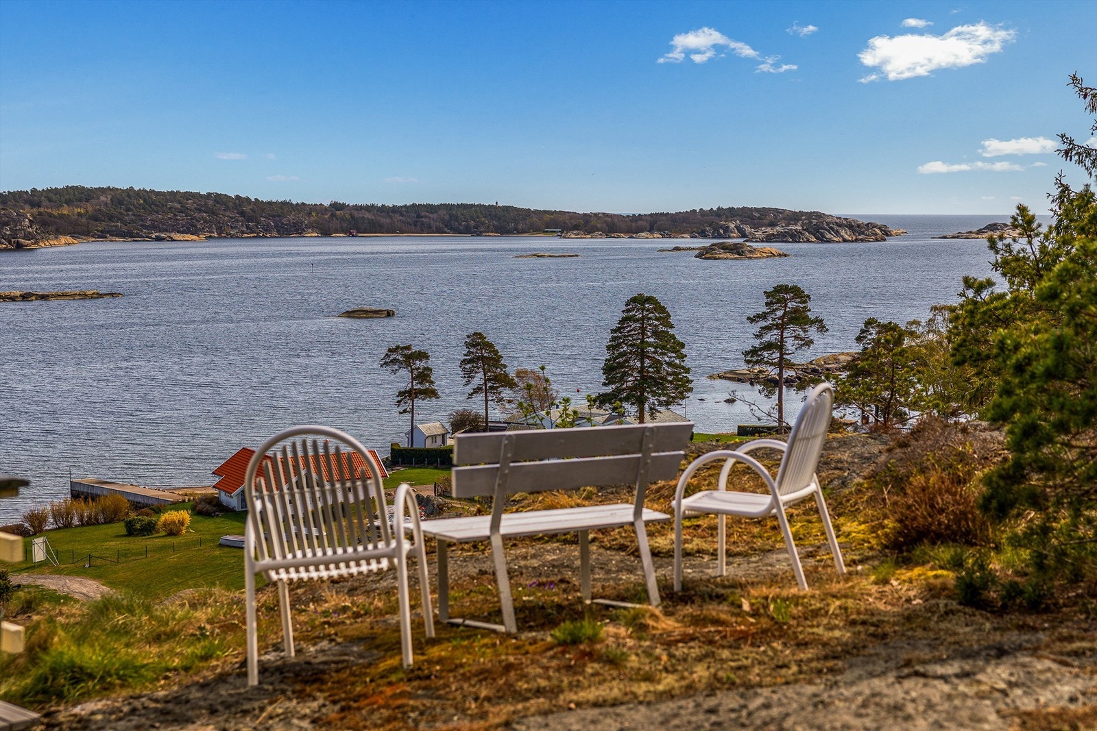 Velkommen til visning og ditt sommerparadis. Galleribilde