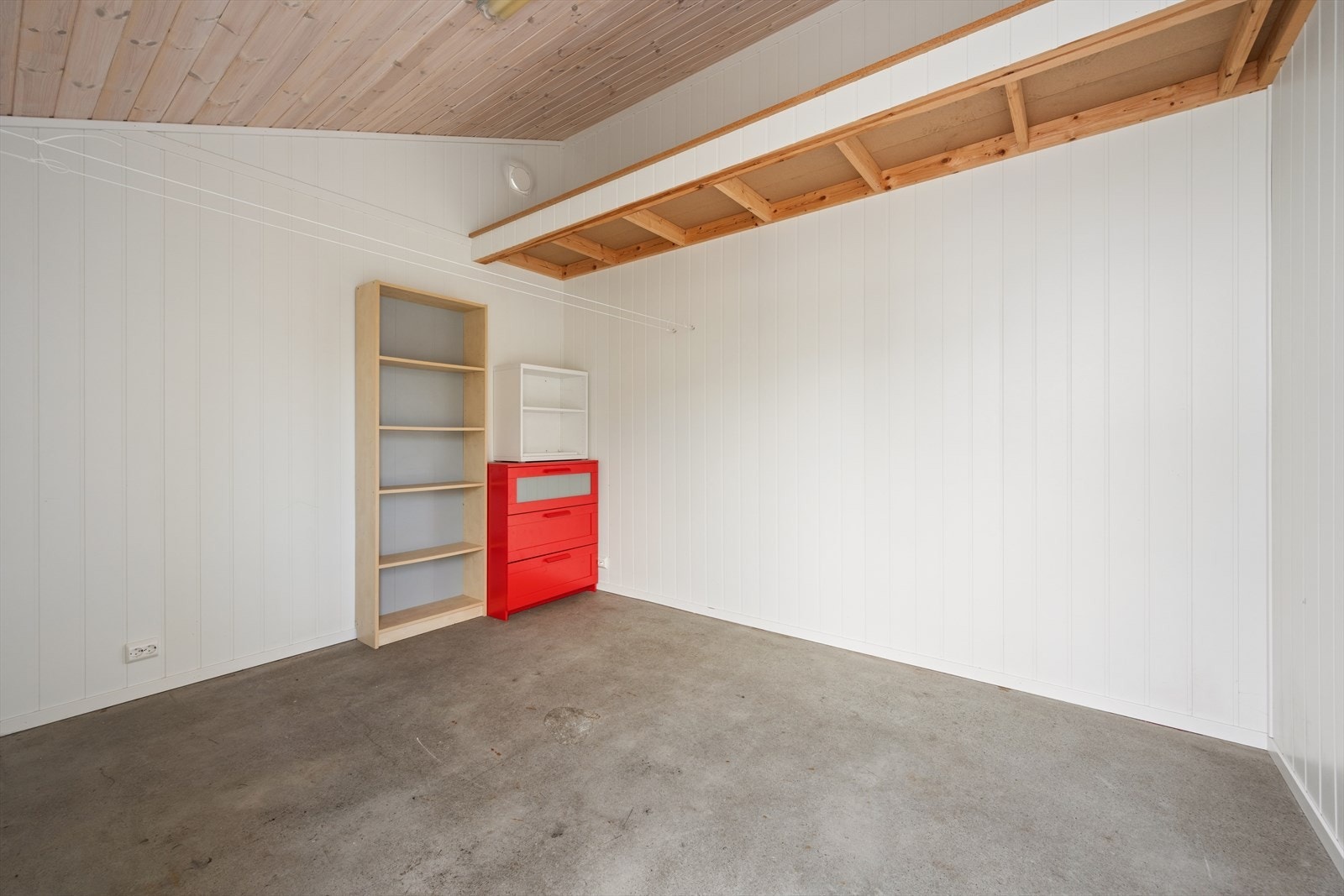 Isolert utebod, som har innlagt varme i gulvet. Galleribilde