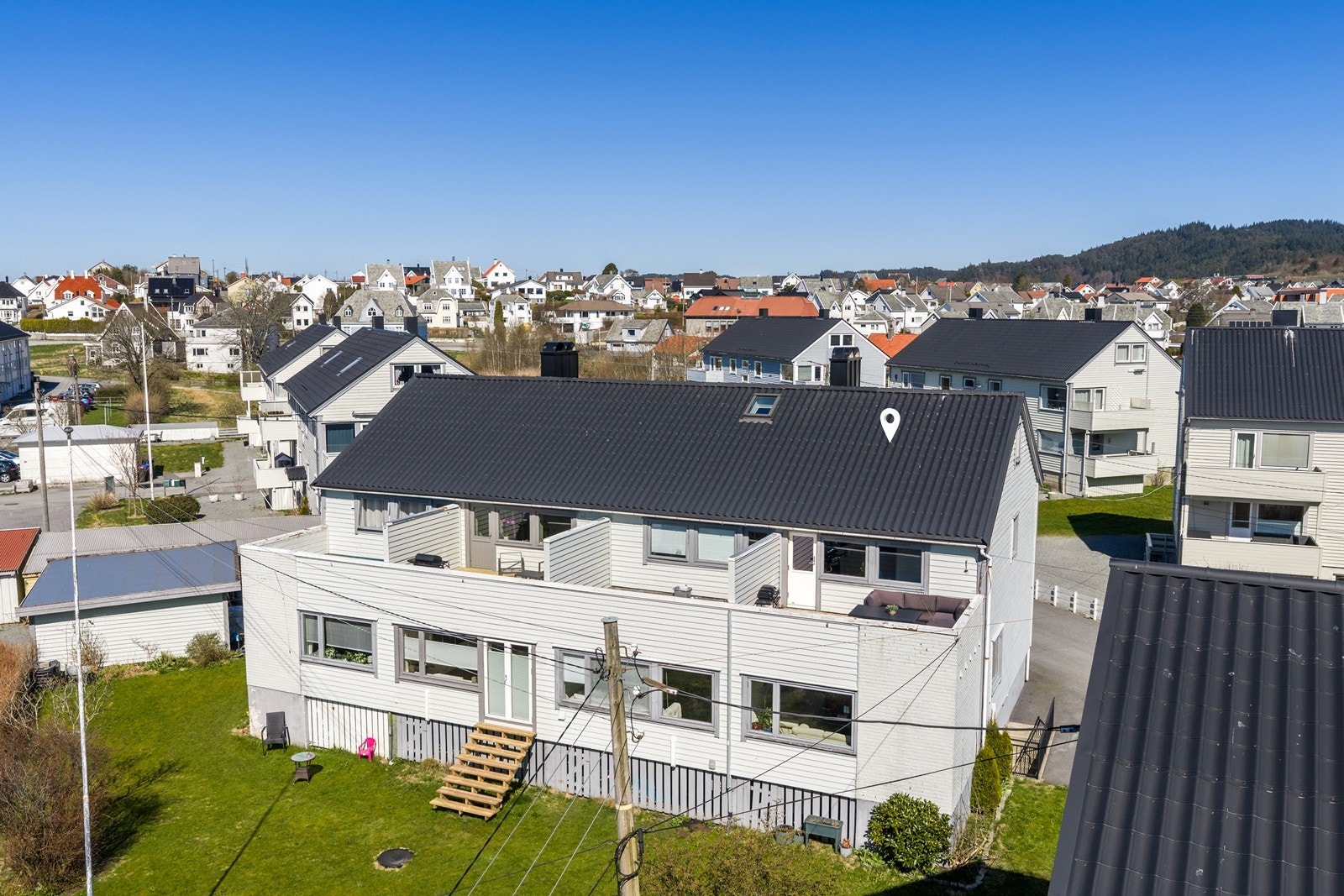 Velkommen til Rogalandgata 73D presentert av Rasmus Lindkjend v/ Aktiv Eiendomsmegling Haugesund! Foto: Vestbris Galleribilde