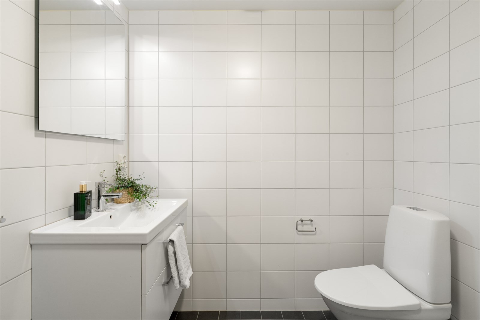 Bad med varmekabler i gulv. Galleribilde