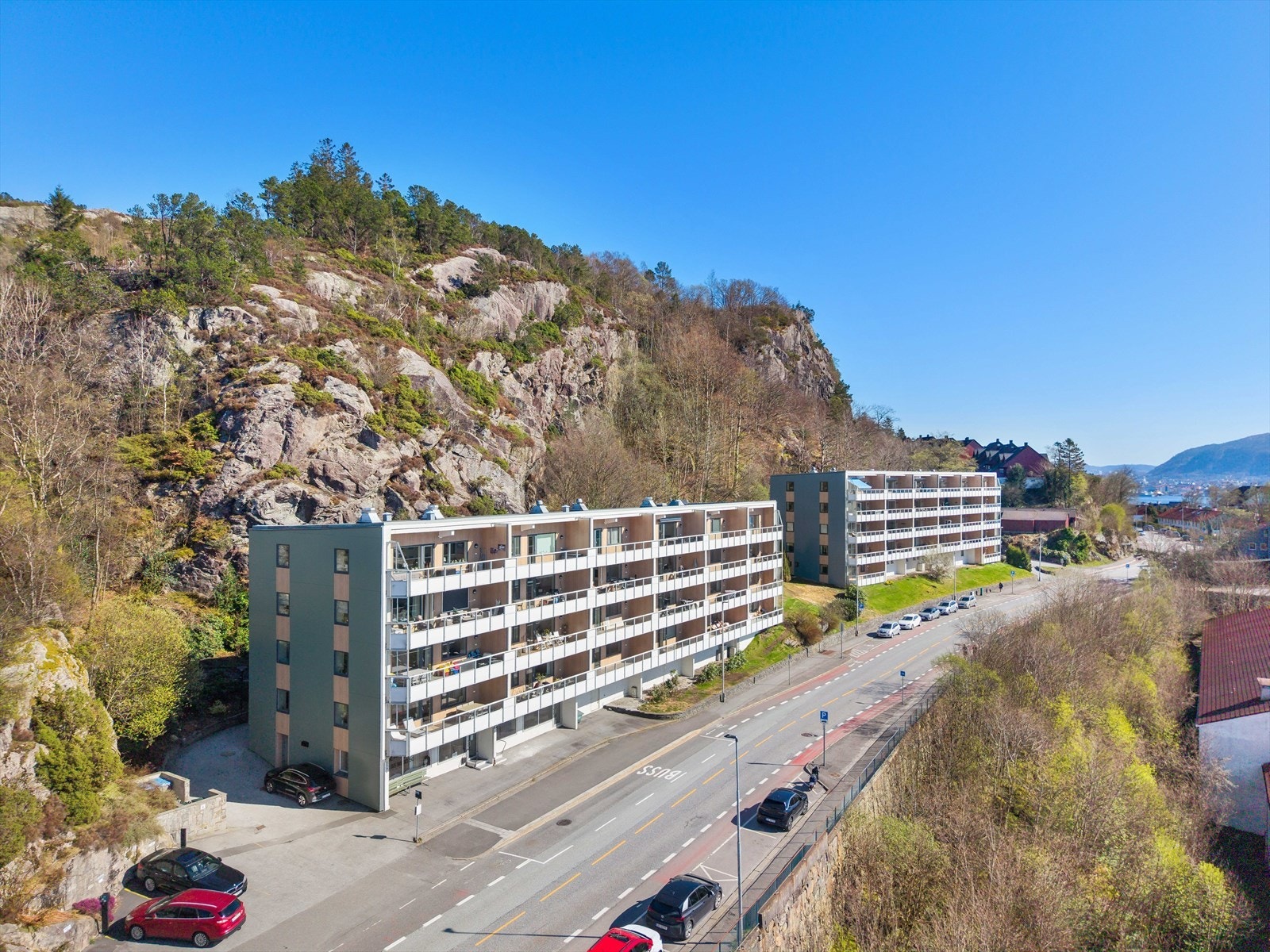 Nydelig vestvendt beliggenhet. Galleribilde