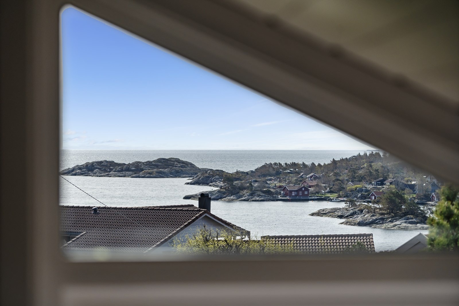 med flott sjøutsikt Galleribilde