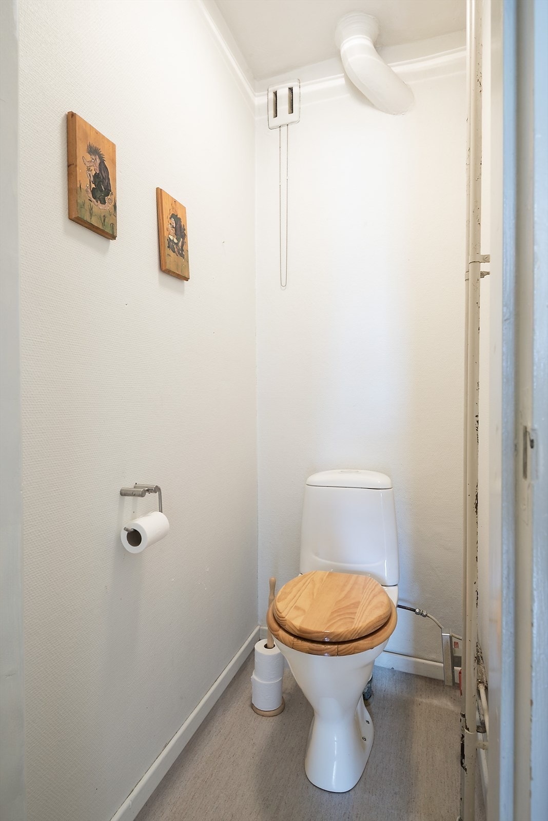 Separat toalettrom. Galleribilde