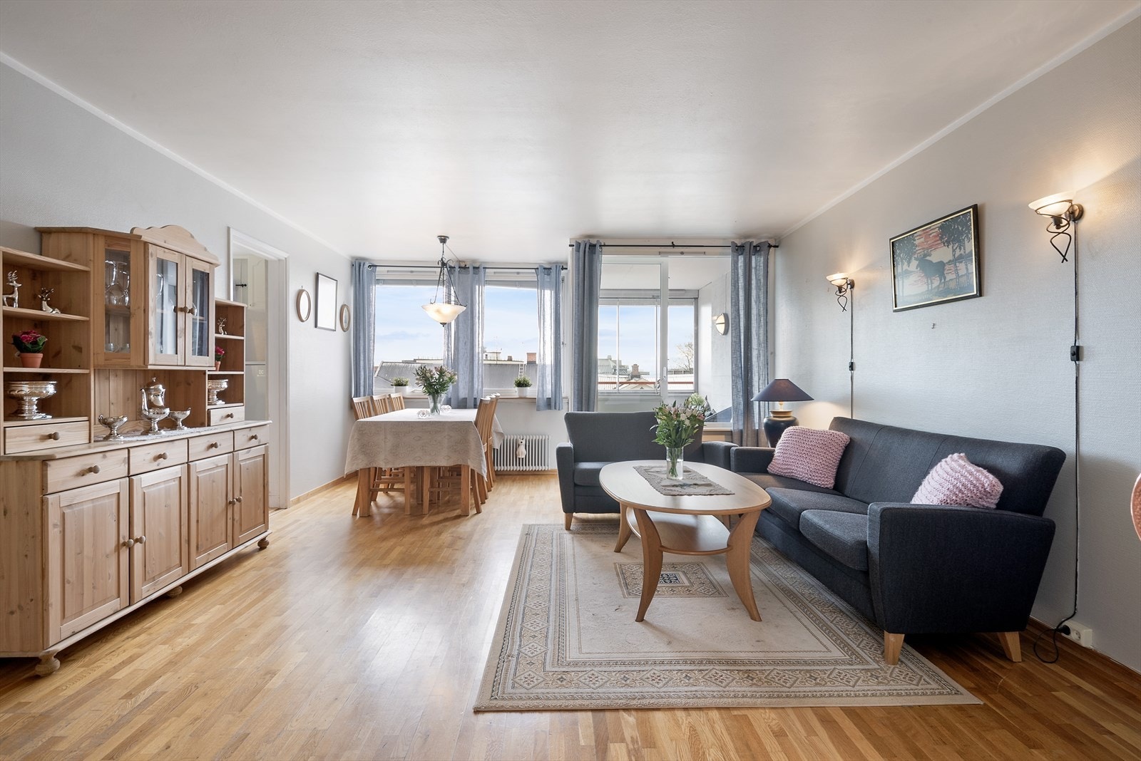 Godt med dagslys inn. Galleribilde