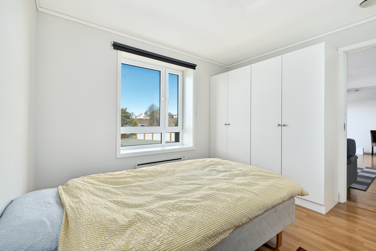 Soverommet har god plass til garderobeskap. Galleribilde