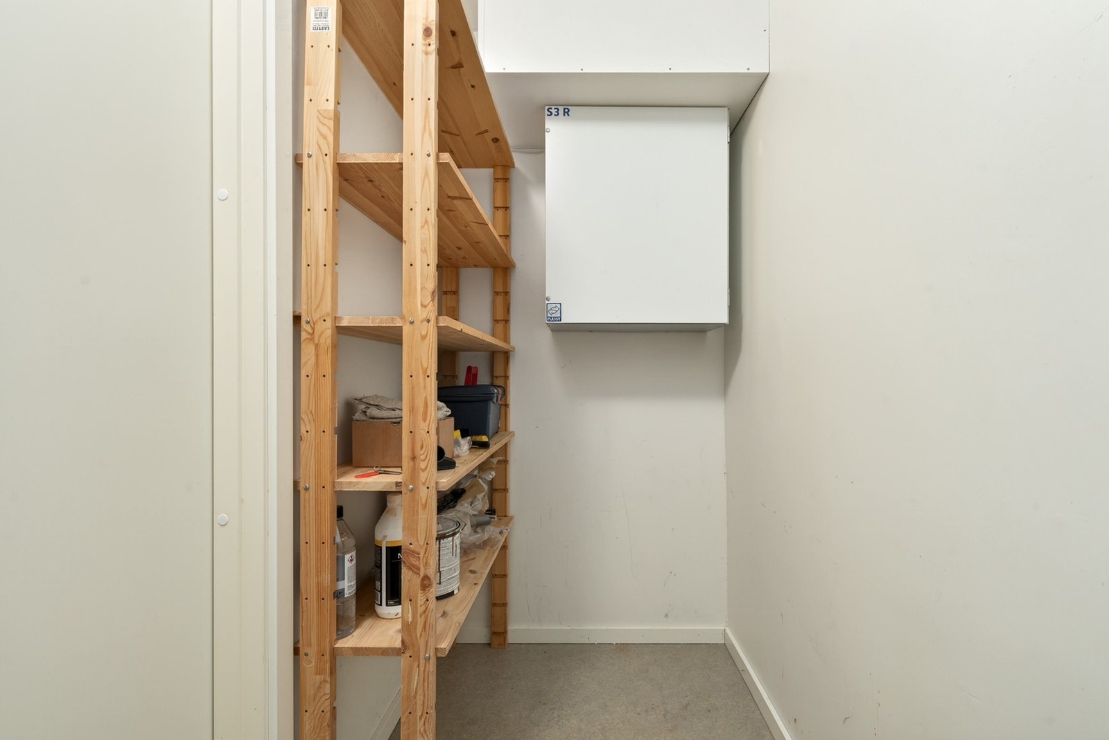 Praktisk bod med lagringsplass. Galleribilde