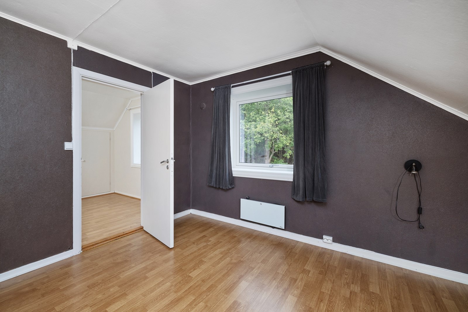Soverom 1 - Boligen har totalt 3 soverom, alle på samme plan. Galleribilde