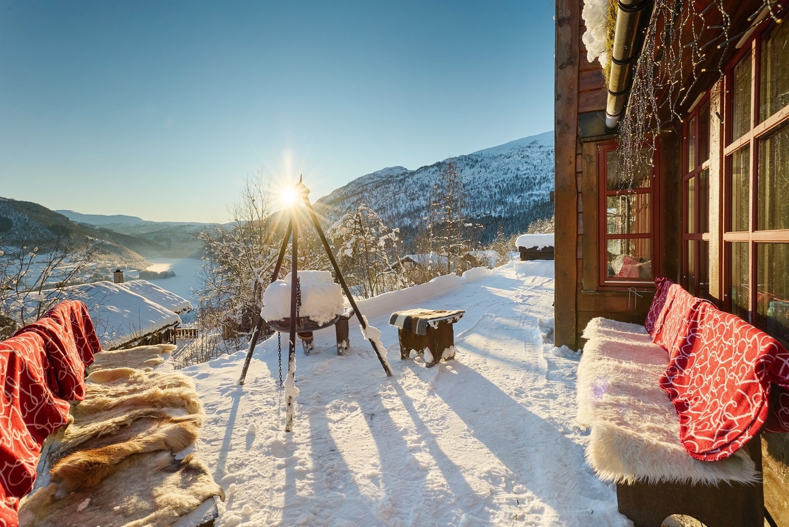 Hytten har en fantastisk beliggenhet i Myrkdalen med nydelig utsikt! Galleribilde