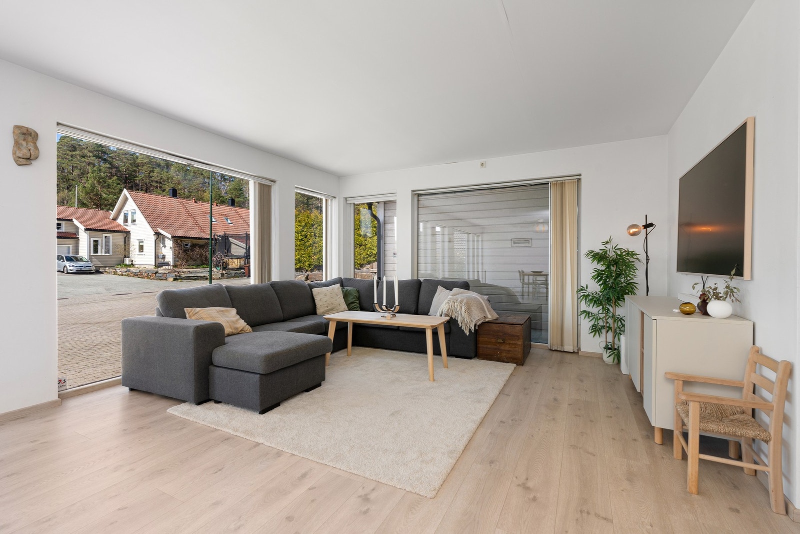 Stue utleiedel Galleribilde