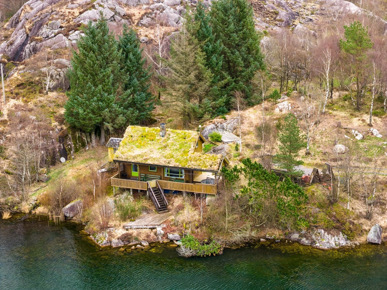 Fritidsbolig - oppført 1957. Modernisert i 2020 og påbygd 2. etg. i 2021. Galleribilde