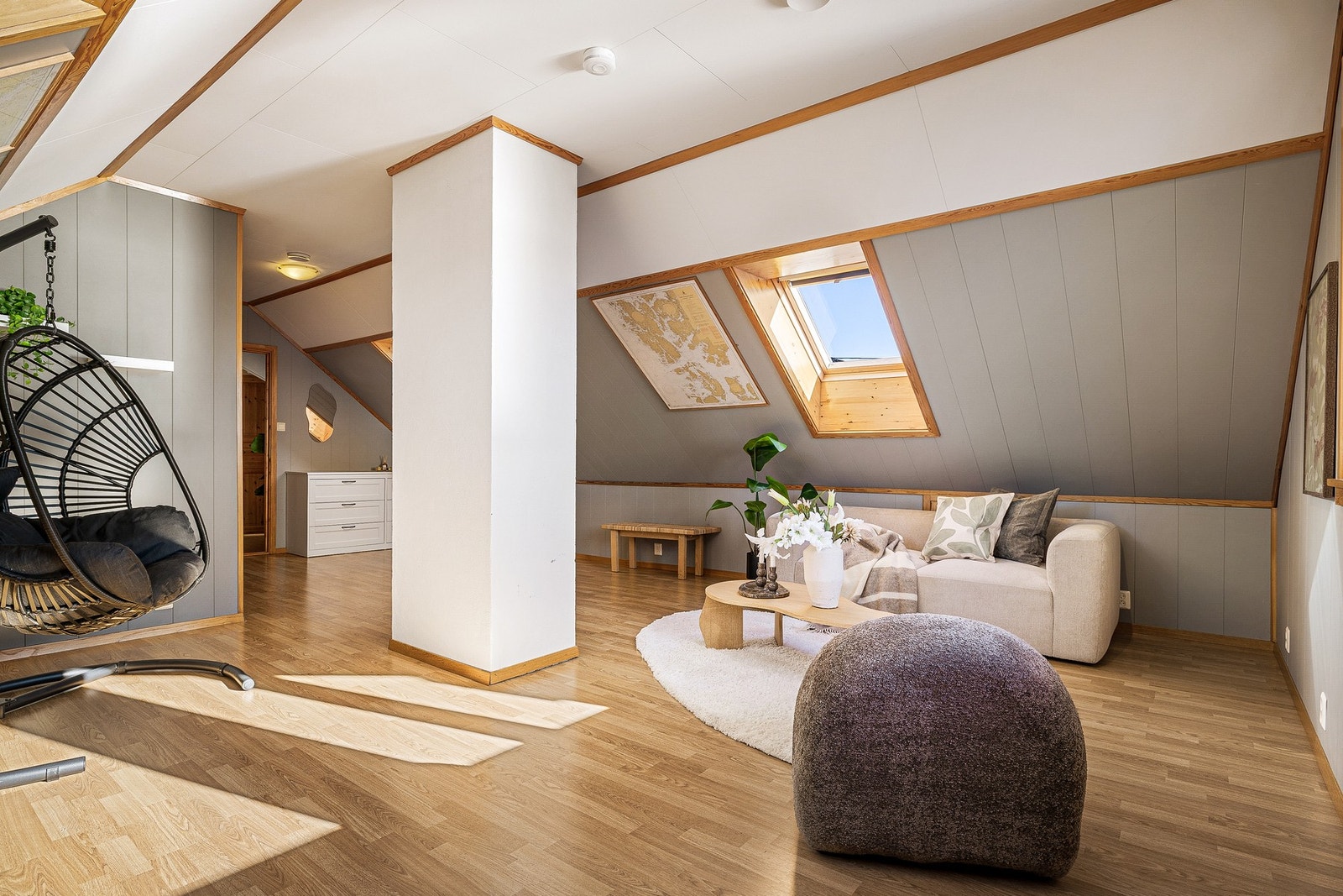 Loftstuen har fungert perfekt som kombinert soverom og loftstue. Galleribilde